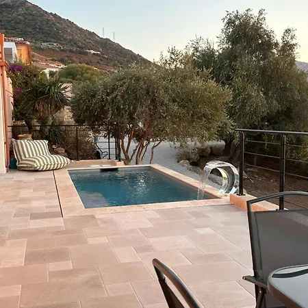 Holiday home T3 Neuf Avec Piscine Privee Place De Parking Grande Terrasse Monticello